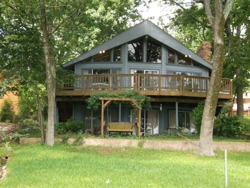 Cedar Creek Lake Front Home : Tool : Wood County : Texas