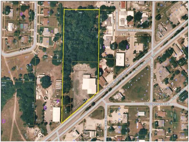 12,000Sf Building On 4 Acres : Fort Pierce : Saint Lucie County : Florida