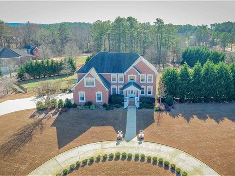 Ultimate Estate Home On 2+ Acres : Loganville : Walton County : Georgia
