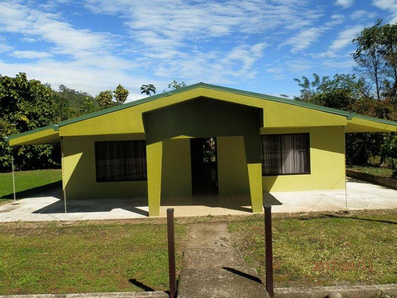 River, 3/2 Home & 900M2, Small Town : Pejibaye : Costa Rica