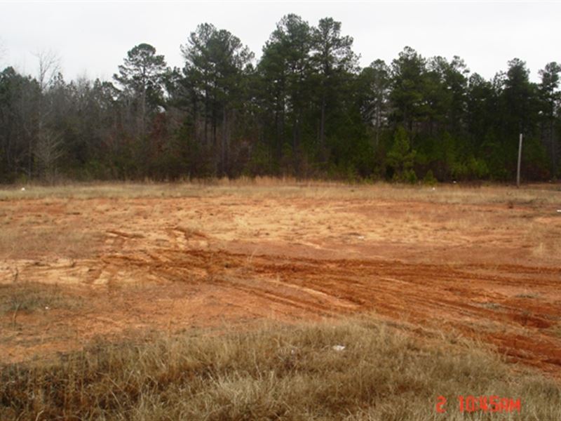 Commercial Lot in Louisville, Ms : Louisville : Winston County : Mississippi