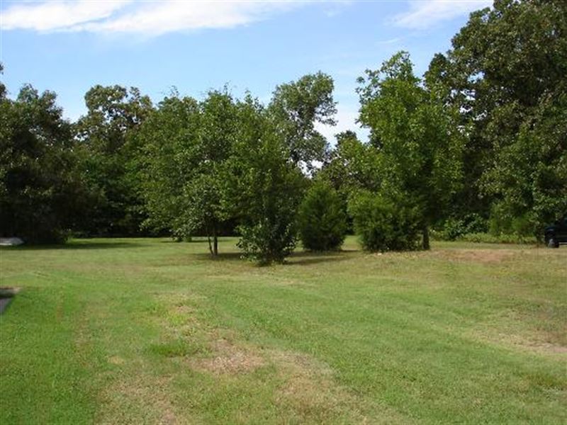Country Home Lot for Sale in Lamar : Powderly : Lamar County : Texas