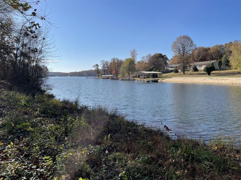 Lake Front Property on Crown Lake : Horseshoe Bend : Izard County : Arkansas
