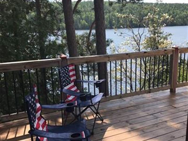 15624 East Gate Ln : Copper Harbor : Keweenaw County : Michigan
