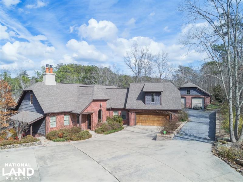 Highland Lake Custom Home on Brashe Lot for Sale in Oneonta, Blount