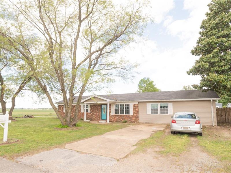 Beautiful Home with Mother-In-Law : Malden : Dunklin County : Missouri