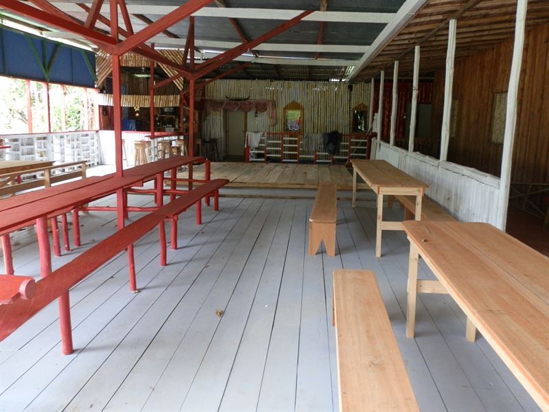2.5 Ac.Mount Retreat & Event Center : Cachi De Cartago : Costa Rica