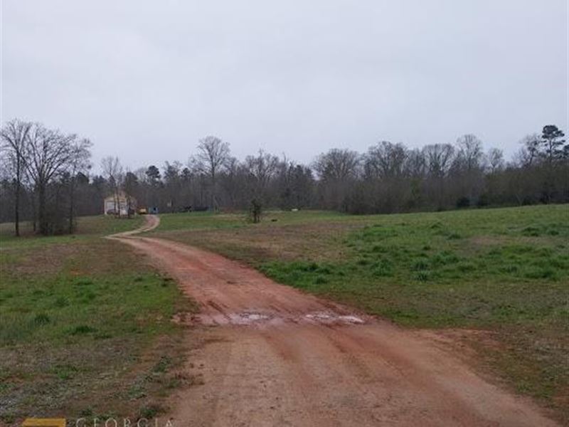 4.52 Acres with Shop & Home Slab : Maysville : Banks County : Georgia