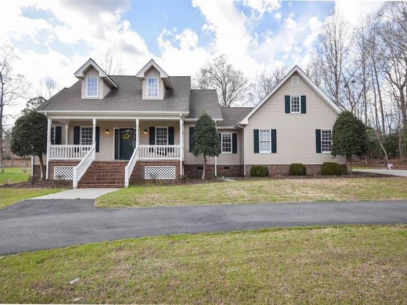 .71 Ac of Reside : Courtland : Southampton County : Virginia