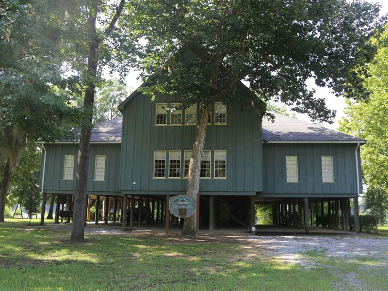 River Oaks Lodge : Orrville : Dallas County : Alabama