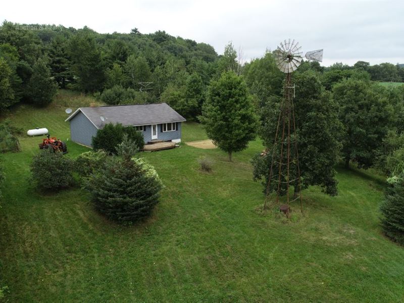 Getaway Country Escape : Elroy : Juneau County : Wisconsin
