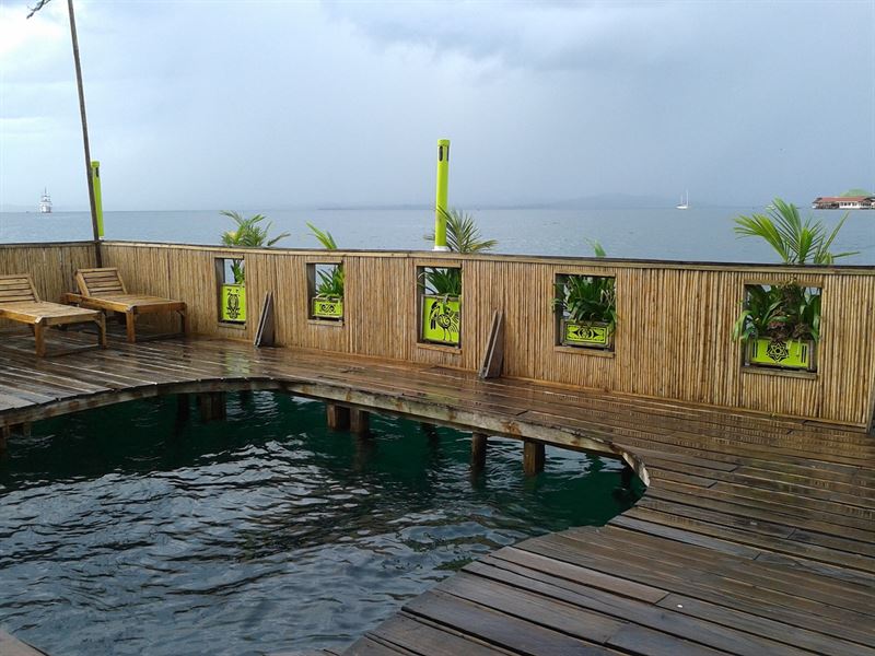 Famous Aqua Lounge Bocas Del Toro : Panama