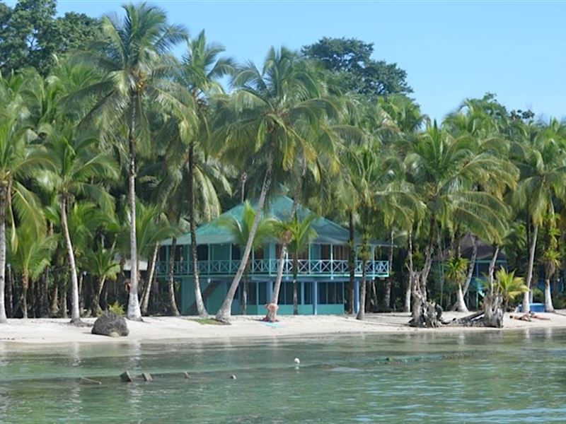 Oceanfront Resort Beach Isla : Panama