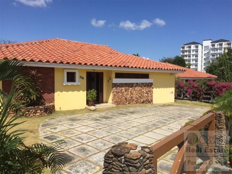 Rent Equestrian Club Coronado : Panama