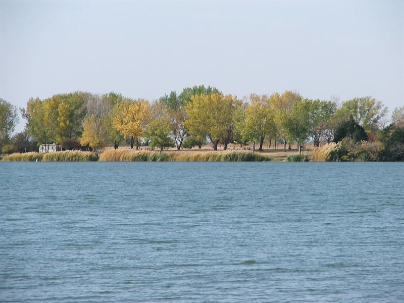 Rarely Does Lake View Building Site : Coldwater : Comanche County : Kansas