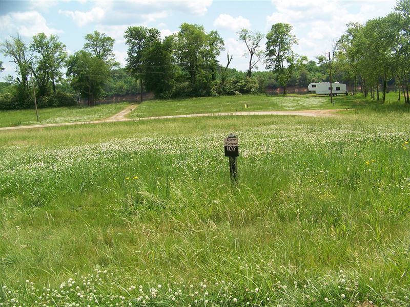 Tennessee Riverview Lot, Boat Ramp : Crump : Hardin County : Tennessee