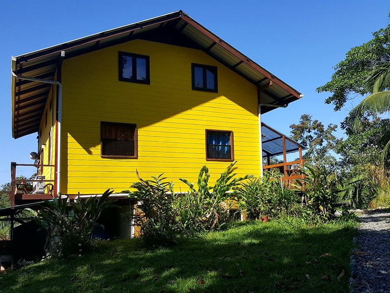 Income Producing Titled Bocas Del : Panama