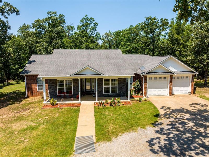 3 Bed 2.5 Bath, Office, Laundry, 3 : Sulphur Rock : Independence County : Arkansas