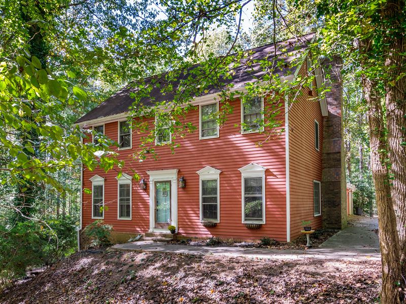 Custom Home On 12 Acres with Creek : Monroe : Walton County : Georgia