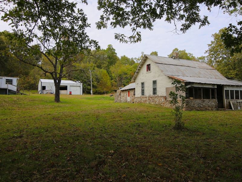 Country Home with Shop in Arkansas : Mammoth Spring : Fulton County : Arkansas
