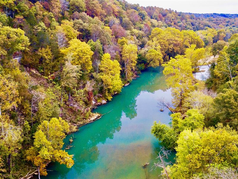 Buffalo River Frontage with Power : Linden : Perry County : Tennessee