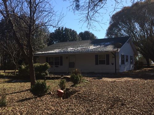 House For Sale in Moran, Kansas : Moran : Allen County : Kansas