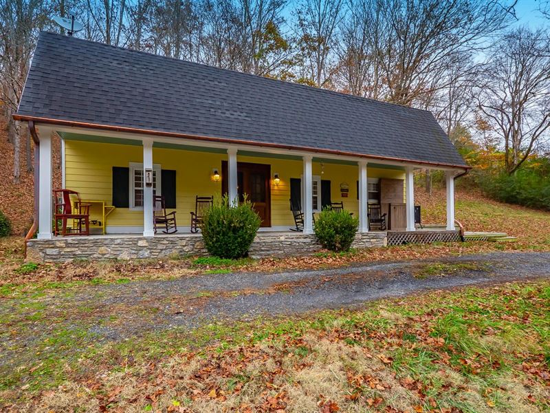 Historic Leipers Fork Gem Middle Lot for Sale in Franklin, Williamson