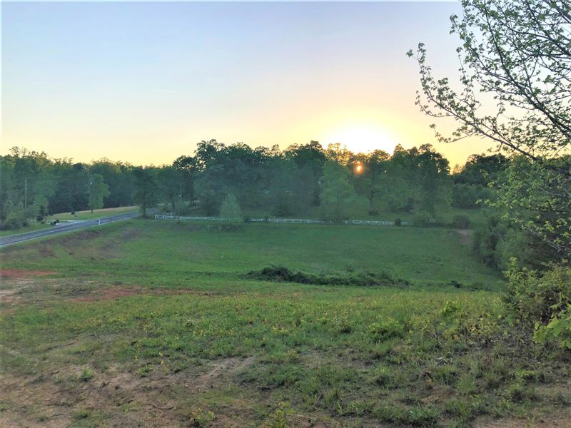 Travelers Rest Farm : Greenville : Greenville County : South Carolina