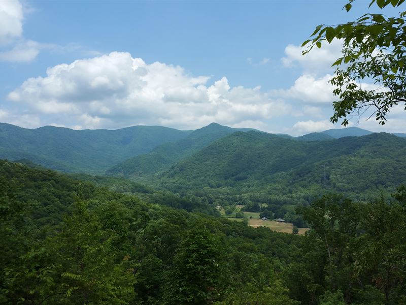 One Of A Kind Direct Mountain View : Hayesville : Clay County : North Carolina