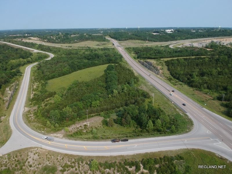 11.8 Ac, Development Tract On Edge : Jefferson City : Cole County : Missouri