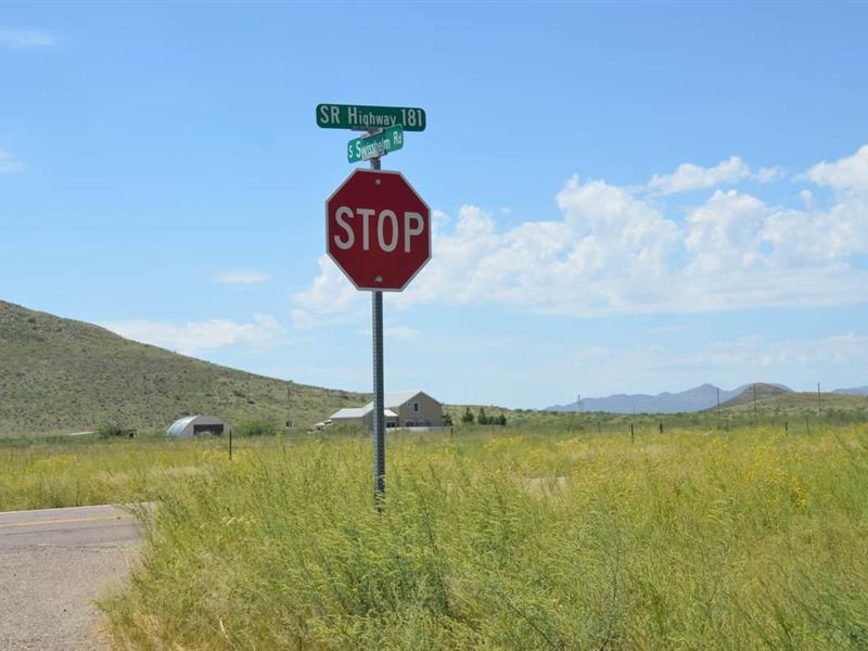 Excellent Lot, Power, Homes, Views : Sunizona : Cochise County : Arizona