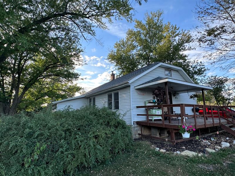 2 Bd/1 ba Home for Sale in Keosauqu : Keosauqua : Van Buren County : Iowa