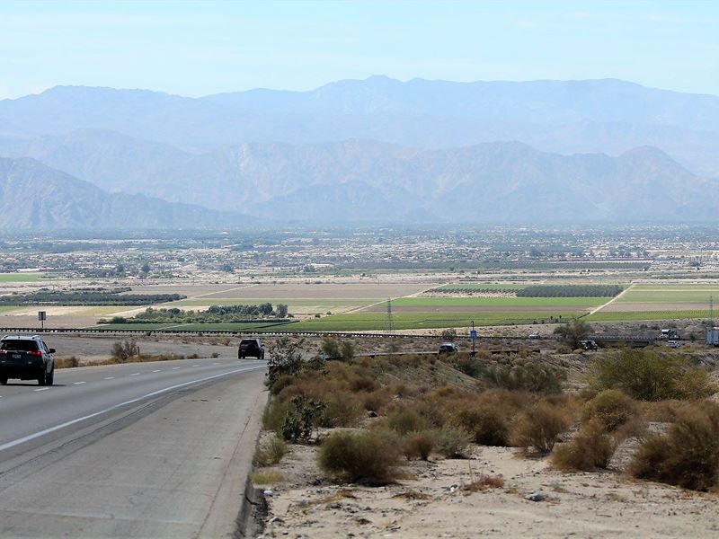 Beautiful North Shore Acreage : North Shore : Riverside County : California