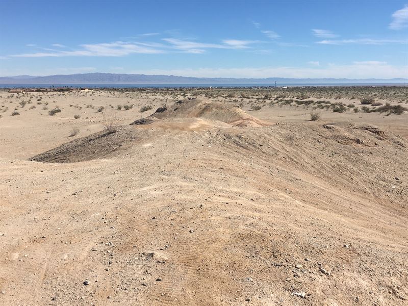 Borrego & Salton Sea Views, Unique : Salton City : Imperial County : California