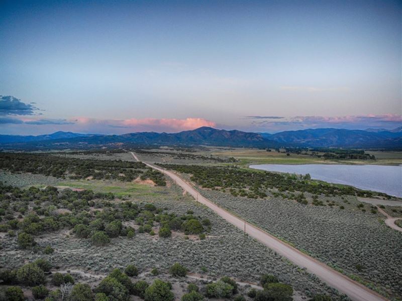 Unbelievable Views From Lakefront : Fort Garland : Costilla County : Colorado