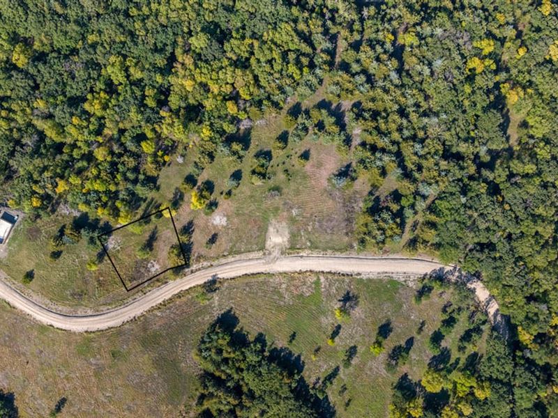 Devils Nest Lots for Sale, Buildin : Crofton : Knox County : Nebraska