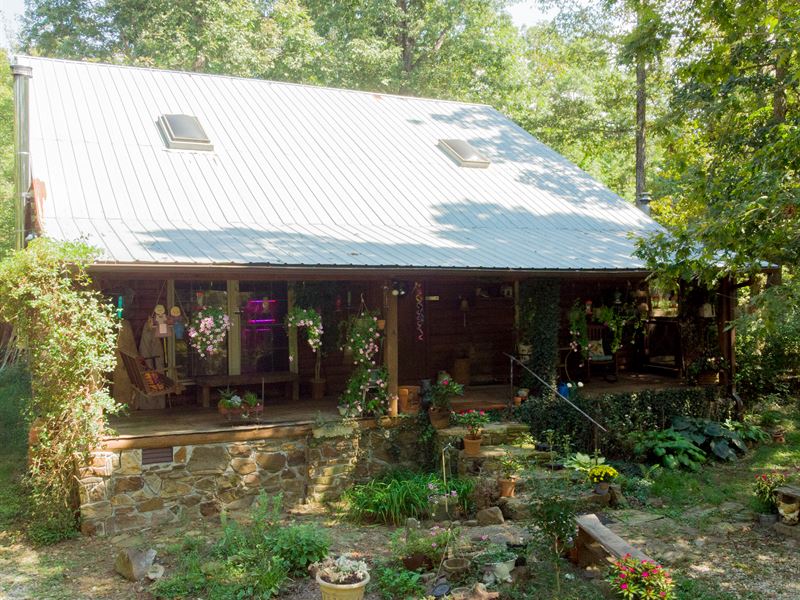 Ozarks Log Cabin On 6.98 Acres : Leslie : Searcy County : Arkansas