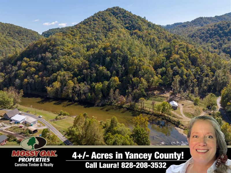 4 Acres with Prime Frontage : Green Mountain : Yancey County : North Carolina