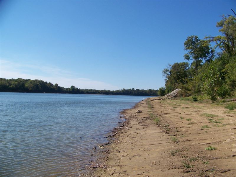 Waterfront Land Tennessee River Lot for Sale in Crump, Hardin County