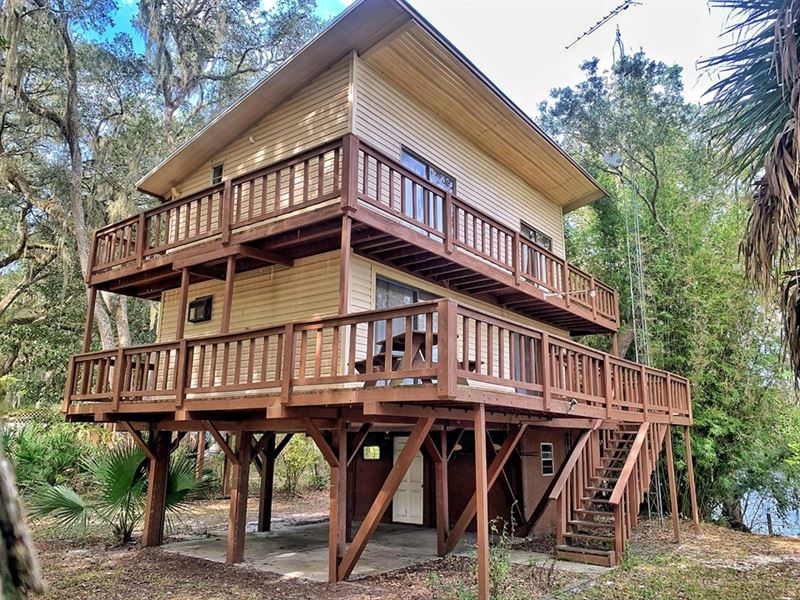 Suwannee River Waterfront Home, Old Lot for Sale in Old Town, Dixie