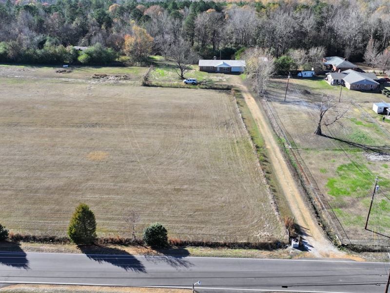1 Acre in Columbus, Mississippi : Columbus : Lowndes County : Mississippi
