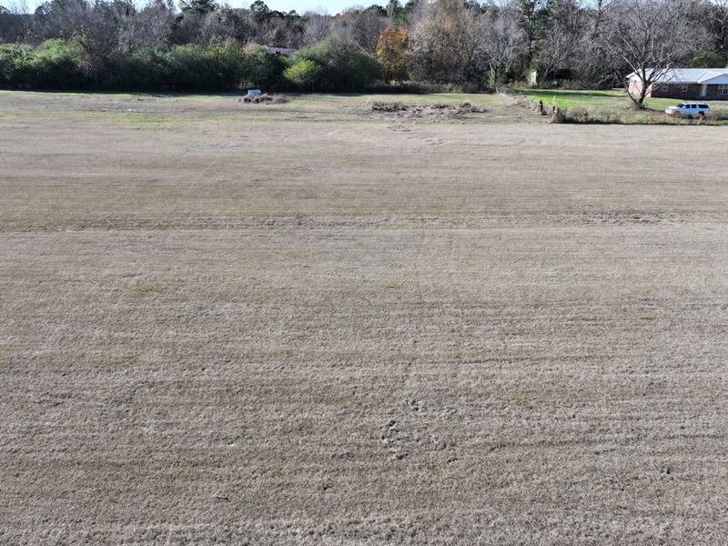 1 Acre in Columbus, Mississippi : Columbus : Lowndes County : Mississippi