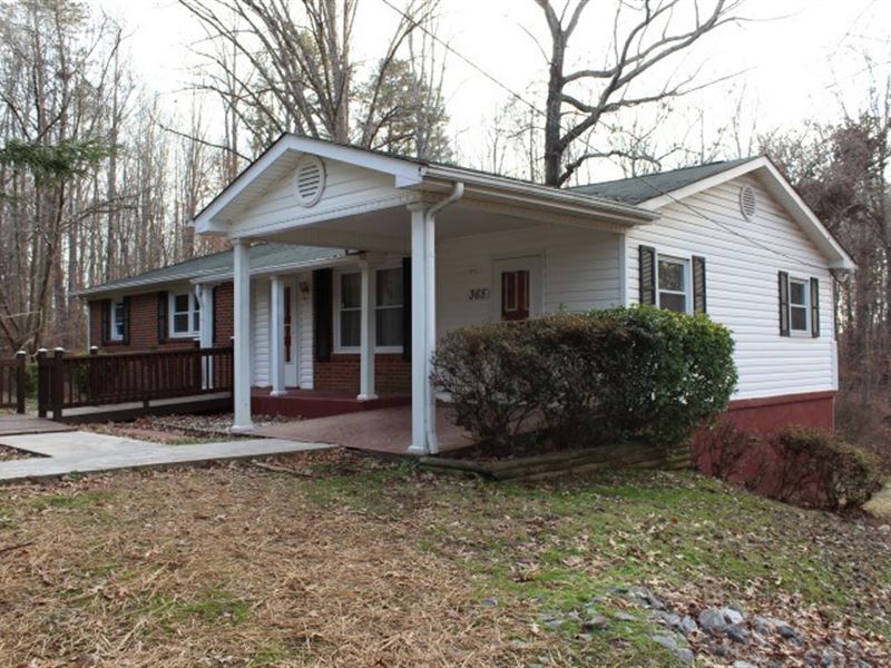 Ranch Style Home Located Henry : Spencer : Henry County : Virginia