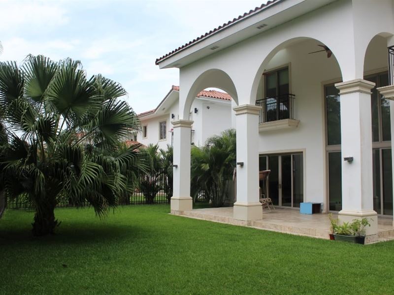 House Rent Fairway Estates : Panama