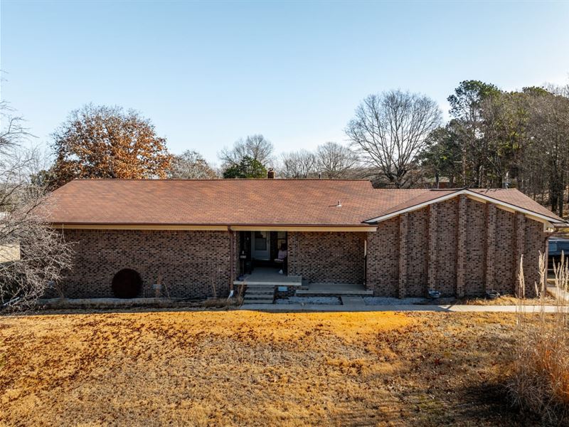 3 Bed 2.5 Bath Home, 4.6 Acres : Black Rock : Lawrence County : Arkansas
