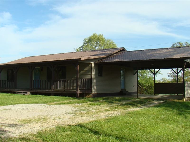 12 Acres, 3 Bed 3 Bath, Walkout Bas : Alton : Oregon County : Missouri