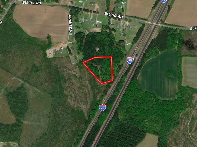 3.9 Acres of Uniq : Gaston : Northampton County : North Carolina
