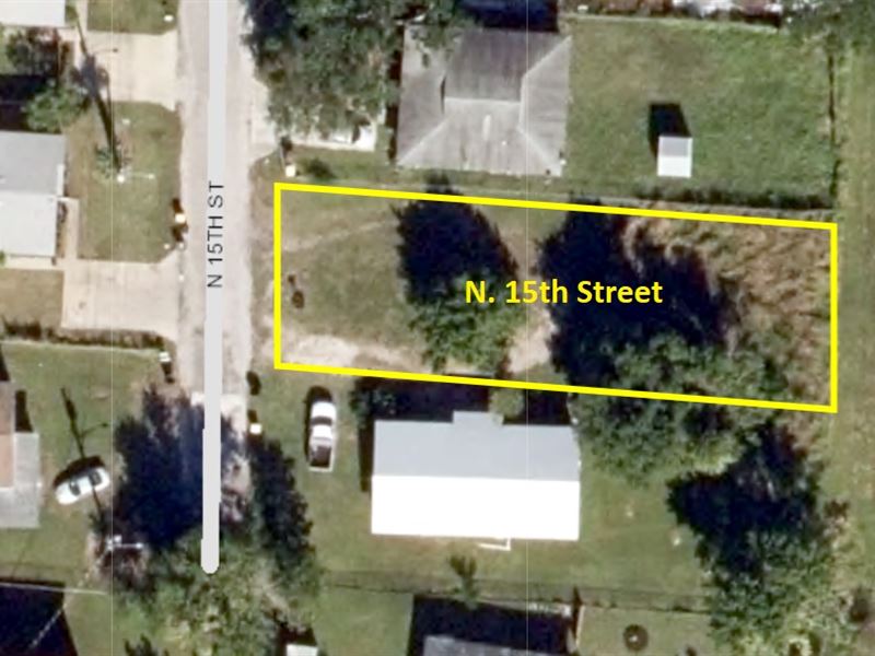 Florida Lot in St Lucie County : Fort Pierce : Saint Lucie County : Florida