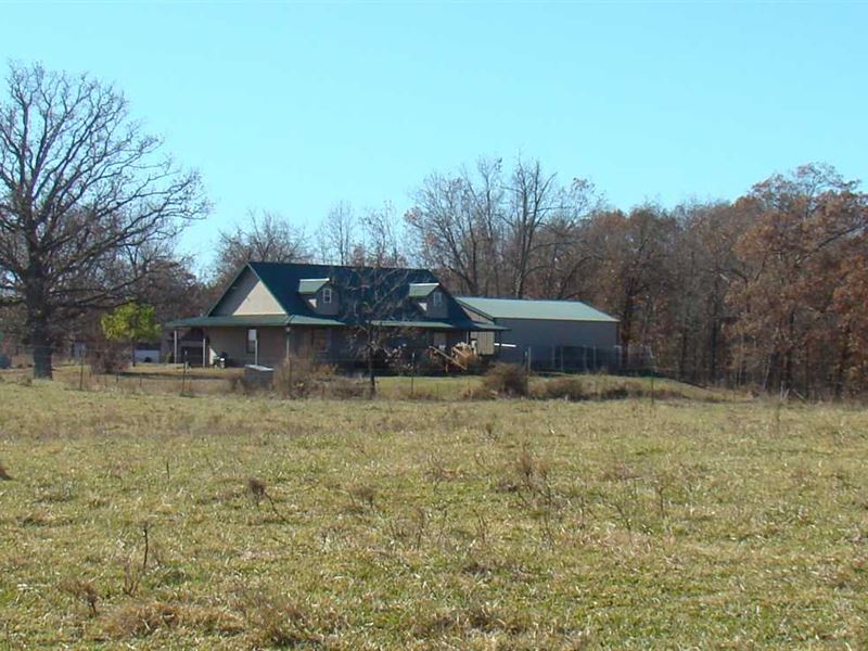 5 Acres, Pond, Home, Garage, Fence : Willow Springs : Texas County : Missouri