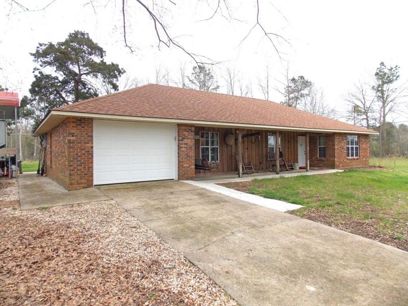 3147 Magnolia-Holmesville Rd : Magnolia : Pike County : Mississippi